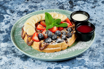 Braškelis sweet waffle